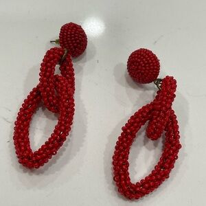 RED OVAL DOUBLE HOOPED BEADED EARRINGS